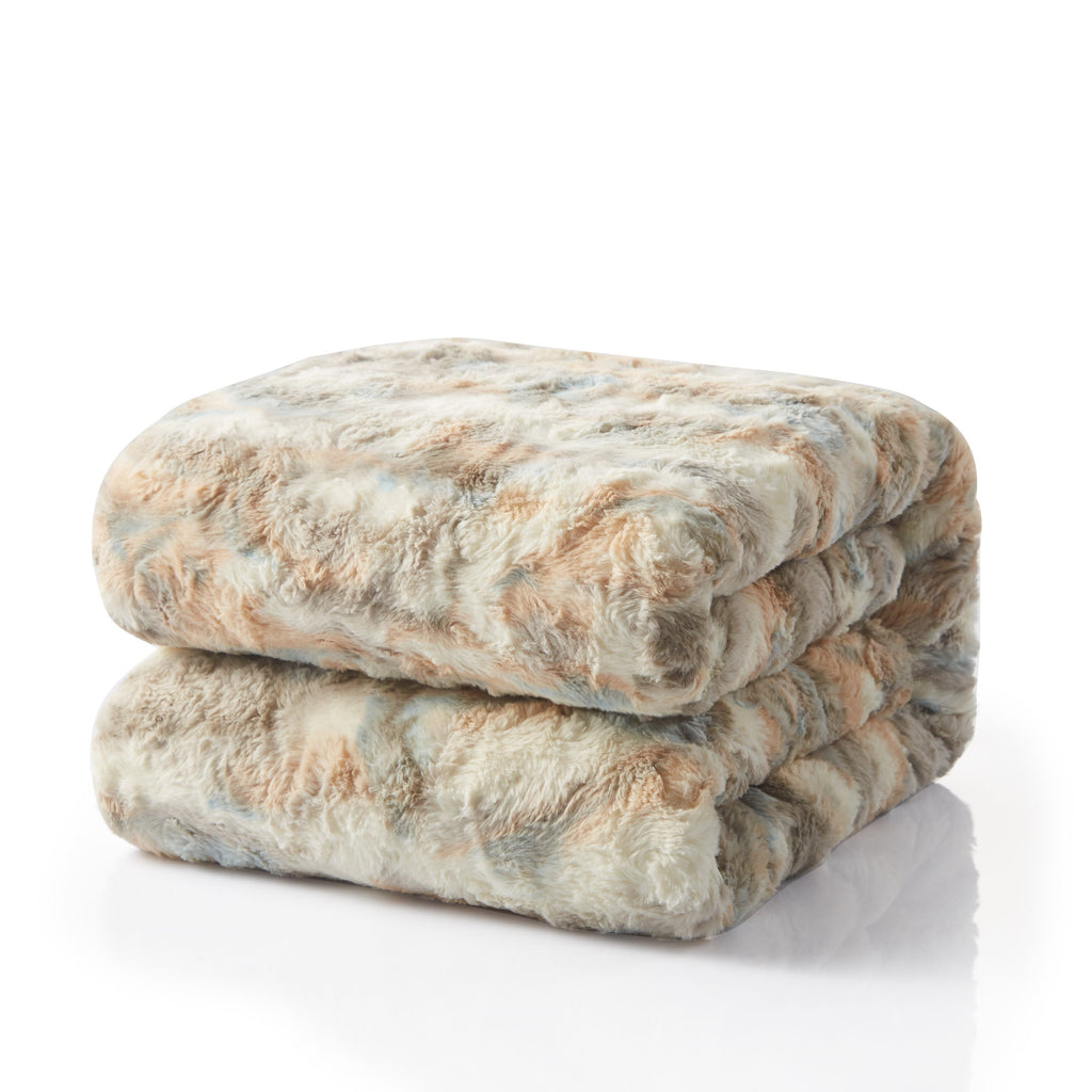 Luxe Faux Fur Throw Blanket
