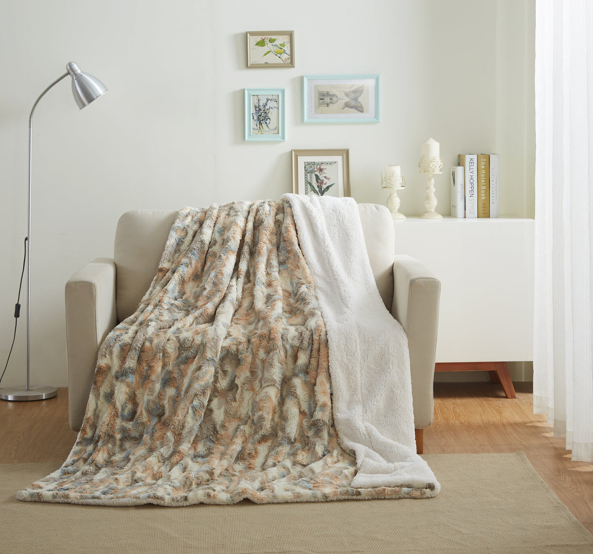 Luxe Faux Fur Throw Blanket
