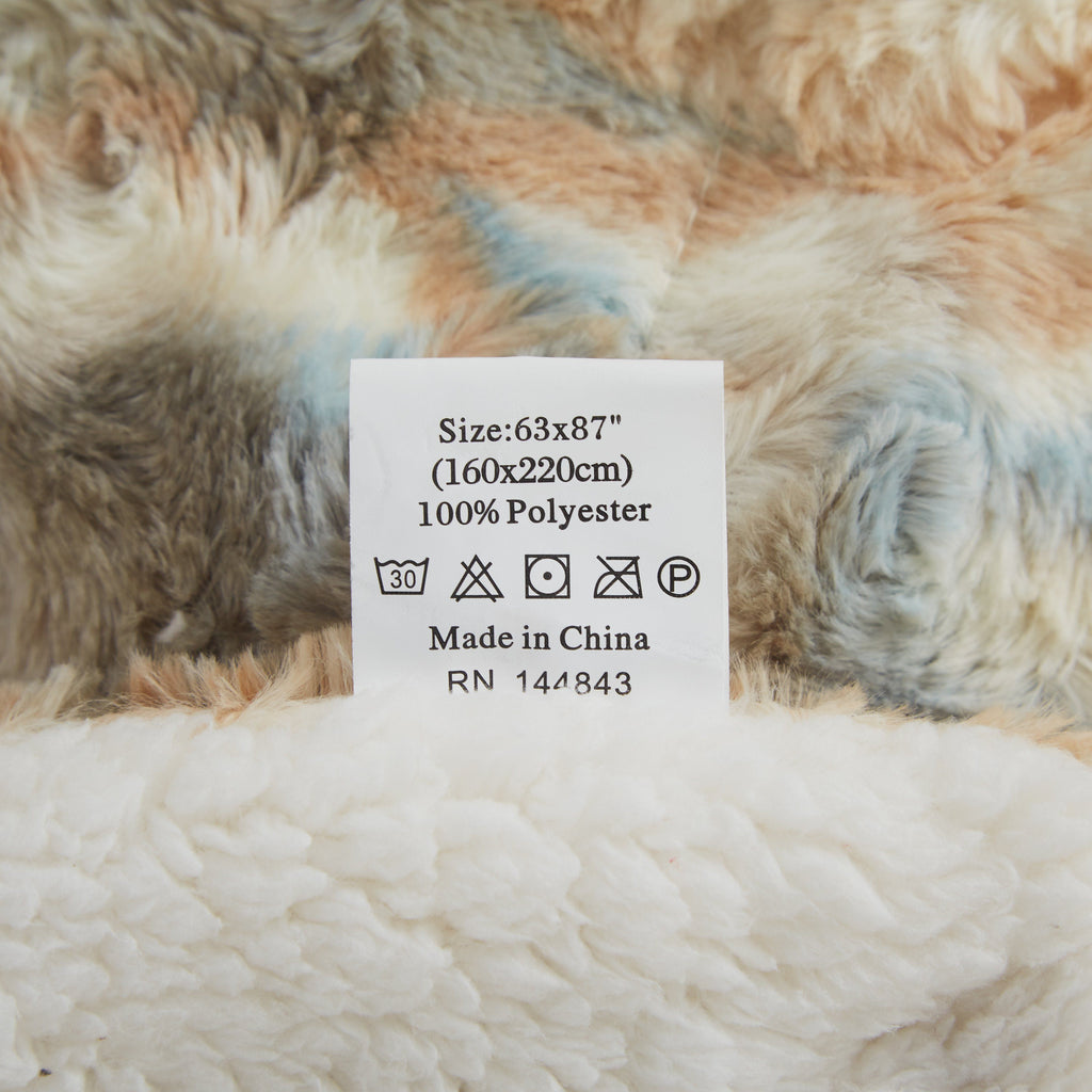 Luxe Faux Fur Throw Blanket