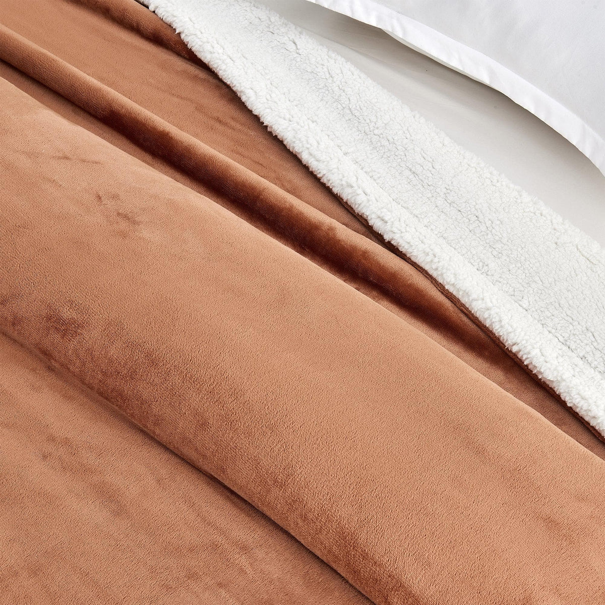 Velvet Plush Sherpa Blanket